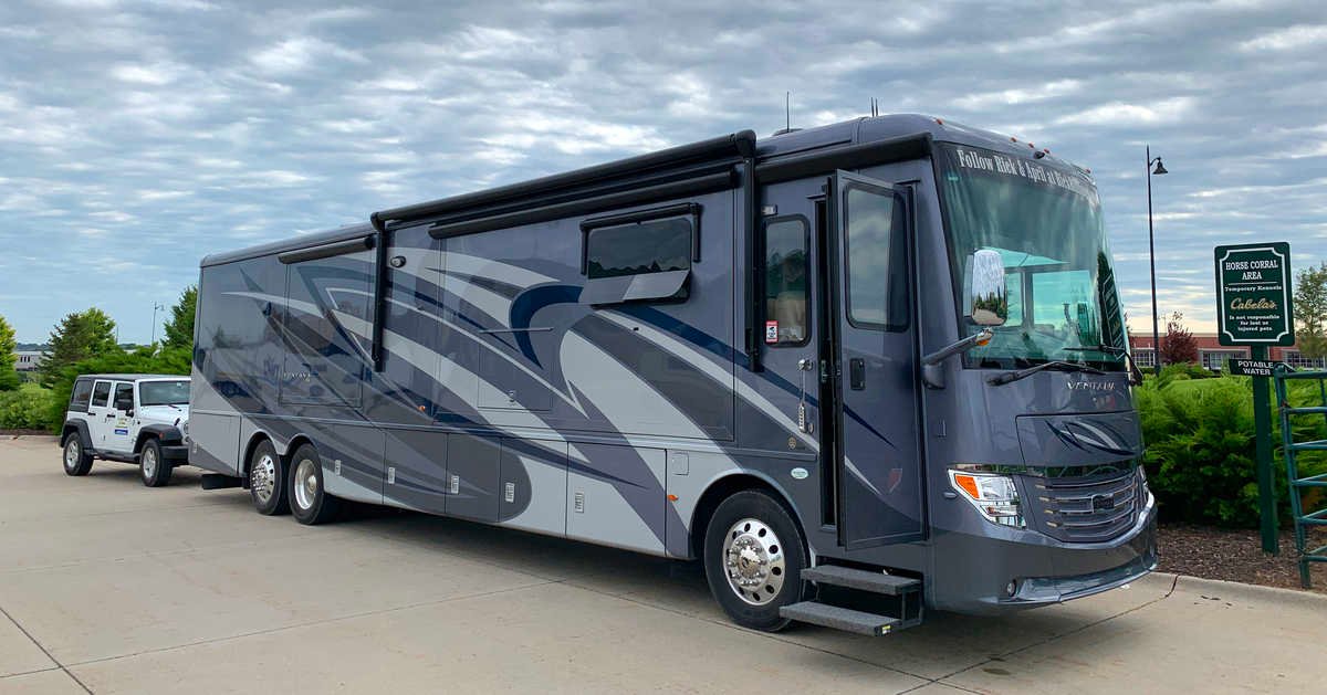 20190731 RV & Jeep