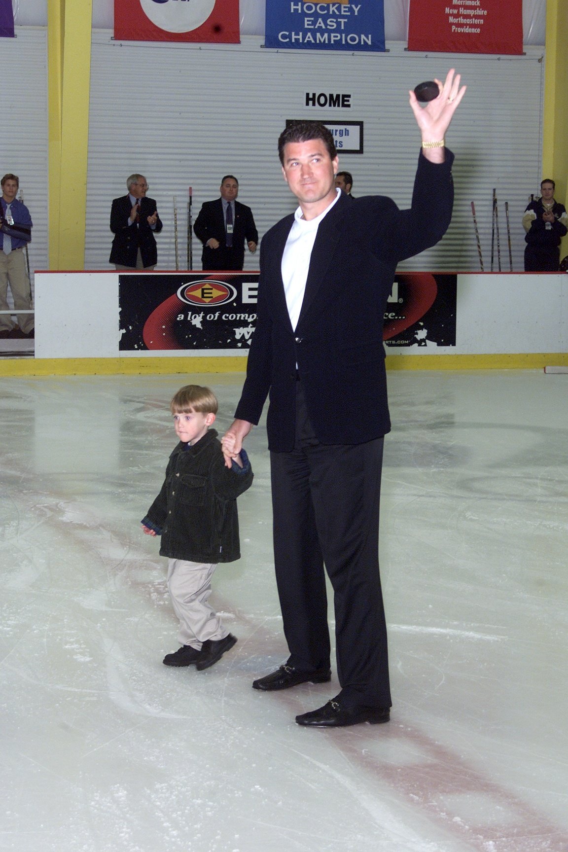 2000 Mario Lemiuex Returns to the Ice