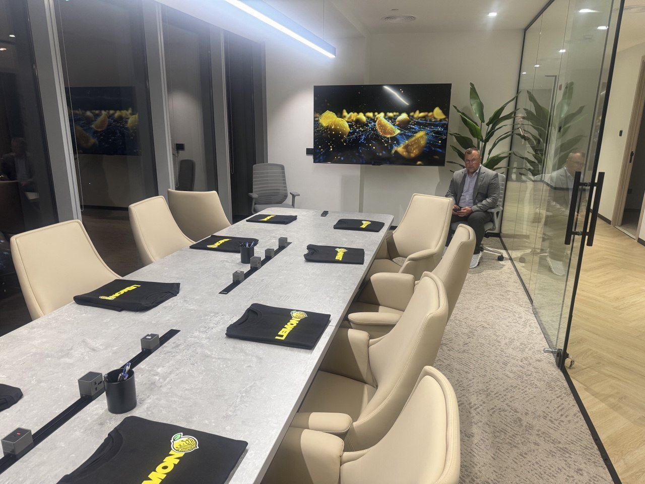Lemon Conference Room