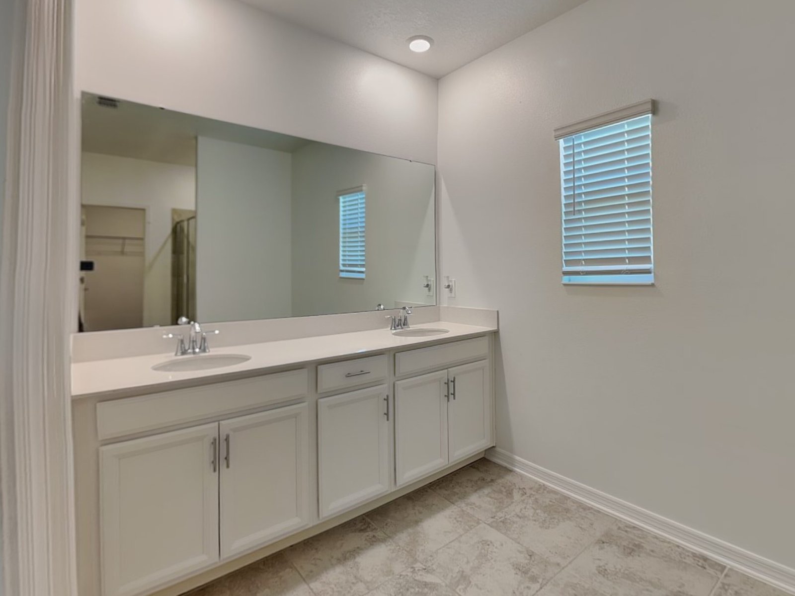 10 Image 6CpM7OrvAh scaled