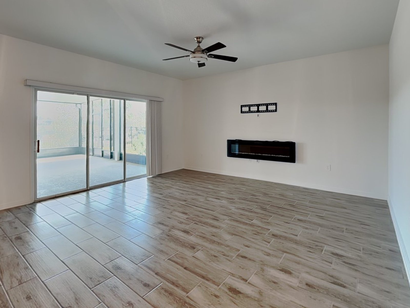 1 Image MErMceBnyY scaled