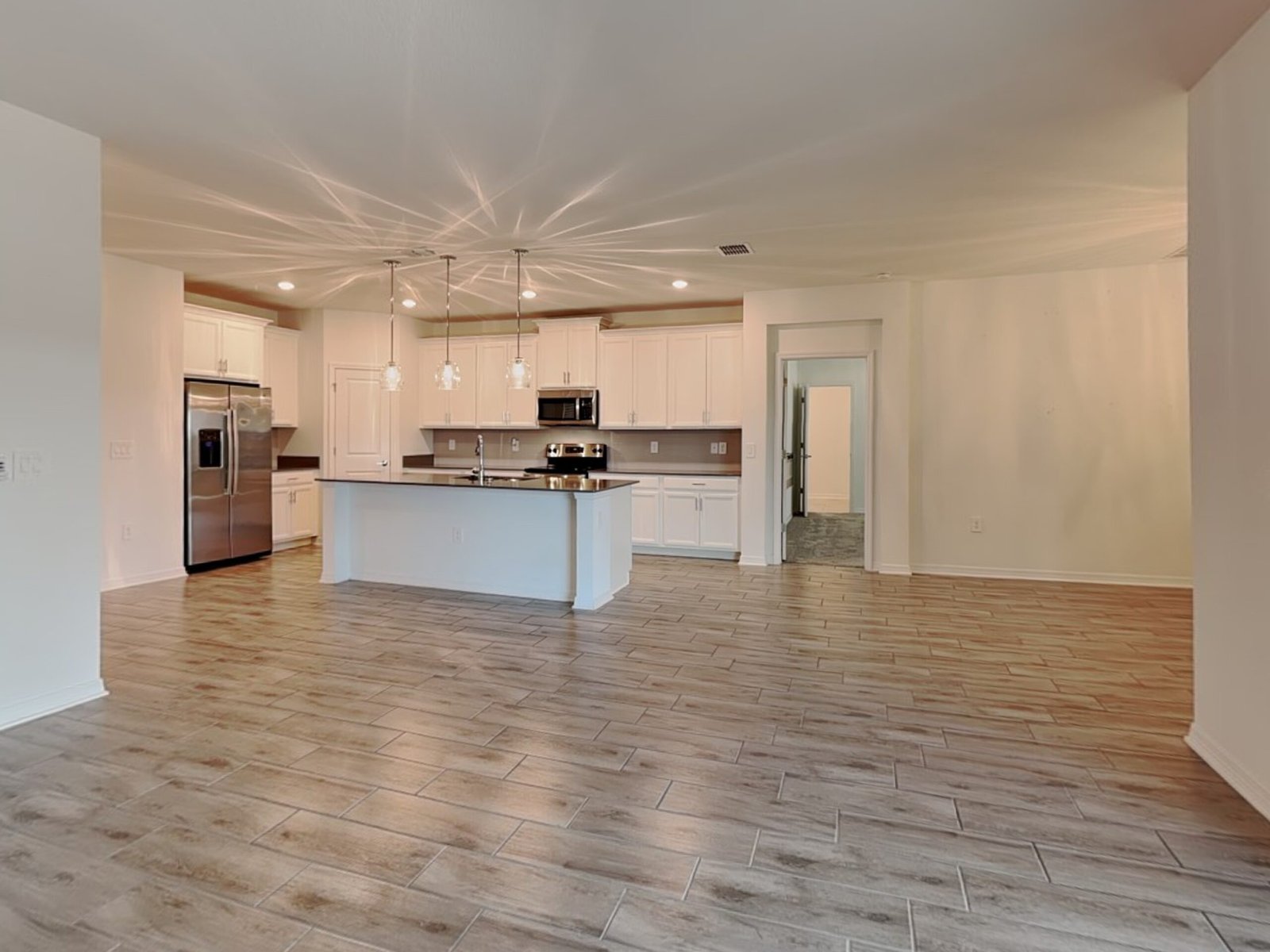 2 Image I71qEWIbOi scaled