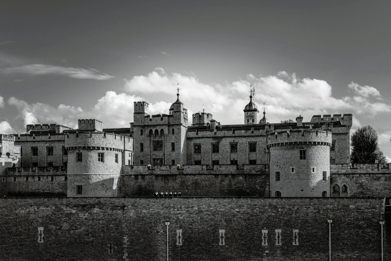 1486-Tower-of-London-UK