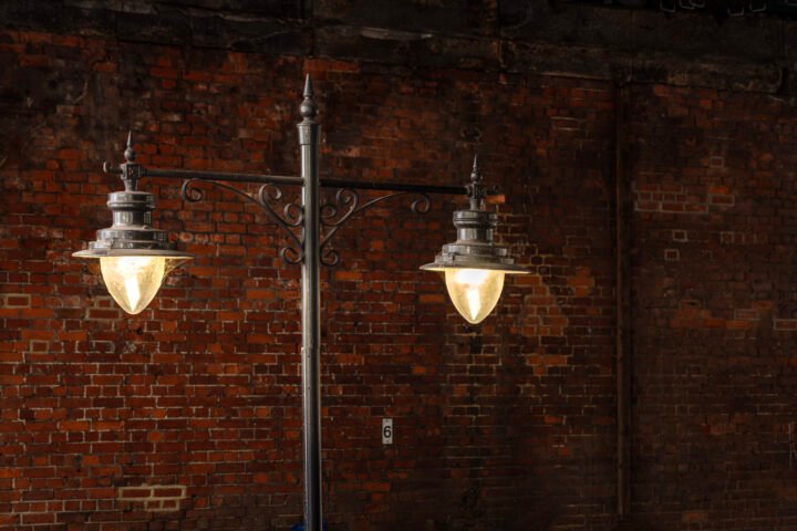 1489-Light-6-London-UK