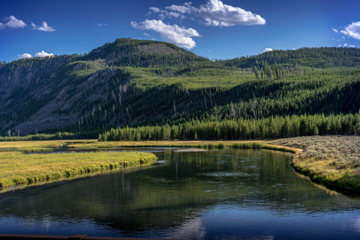 1031-Yellowstone-River-Range