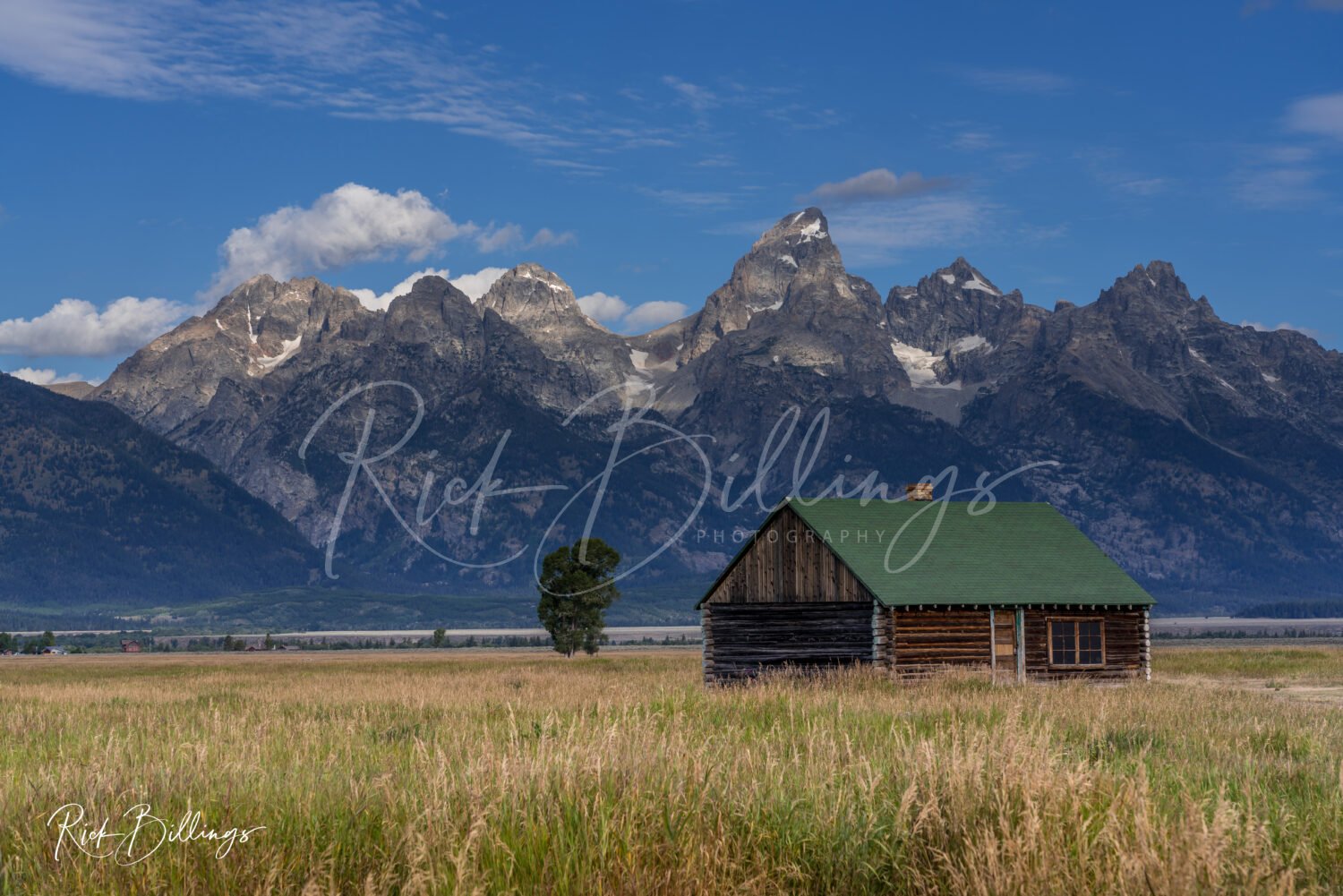 1067-Grand-Teton-Barn-LOGO