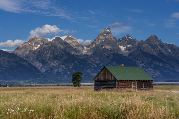 1067-Grand-Teton-Barn-LOGO
