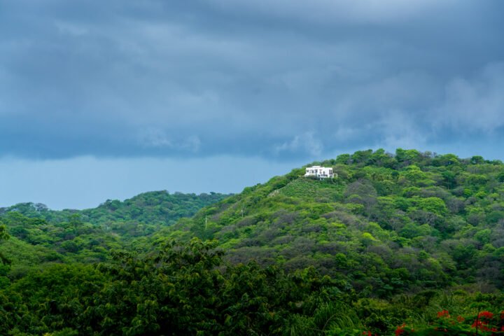 1501-Costa-Rica-Hill-Top